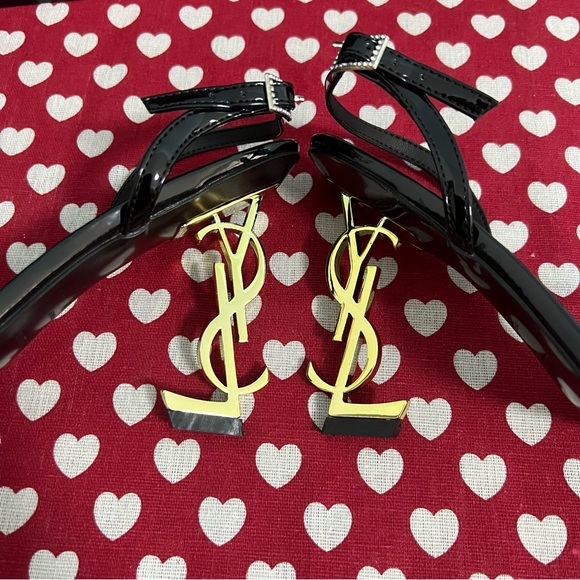 Yves Saint Laurent Patent Leather Strappy High-Heel
Sandals - Picture 4 of 8